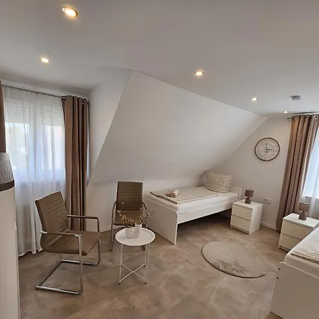 Melina 300 Meter Zum Appartamento